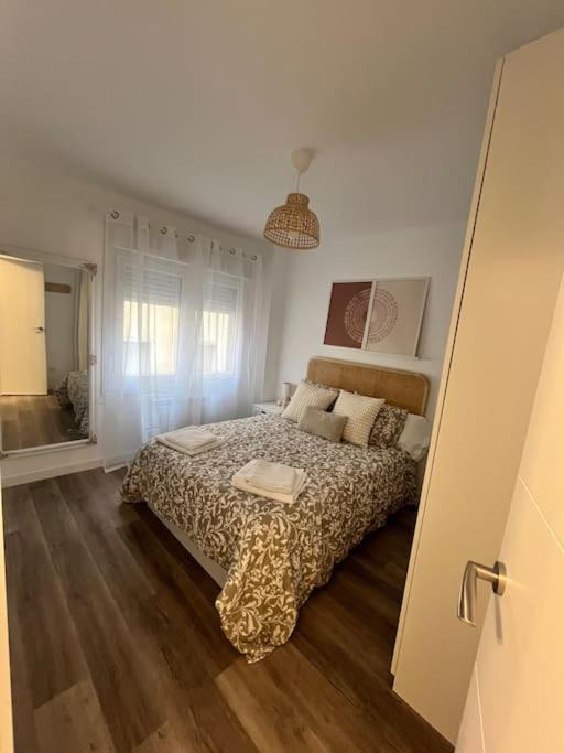 Piso Recien Reformado En El Centro De Santander, Zona Estacionesアパートメント エクステリア 写真